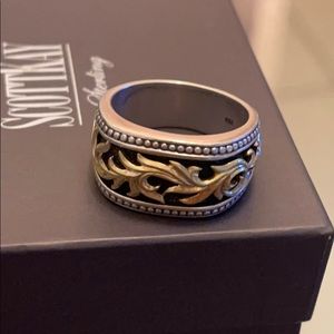 Scott Kay sterling silver ring with golden motif